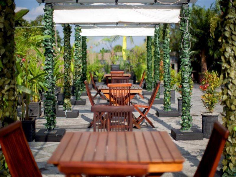 The Valley Resort Hotel Cimenyan ภายนอก รูปภาพ