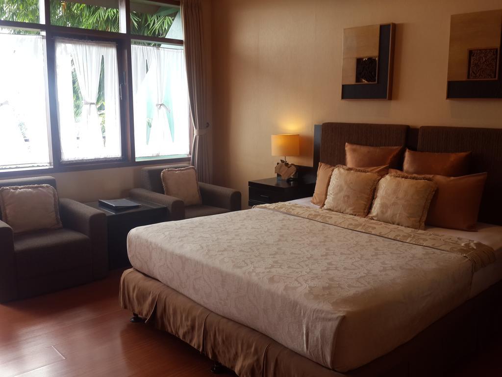 The Valley Resort Hotel Cimenyan ภายนอก รูปภาพ