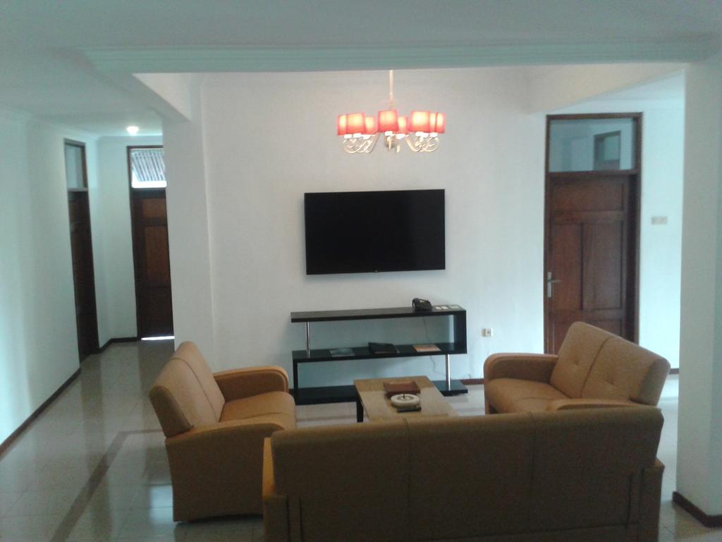 The Valley Resort Hotel Cimenyan ภายนอก รูปภาพ
