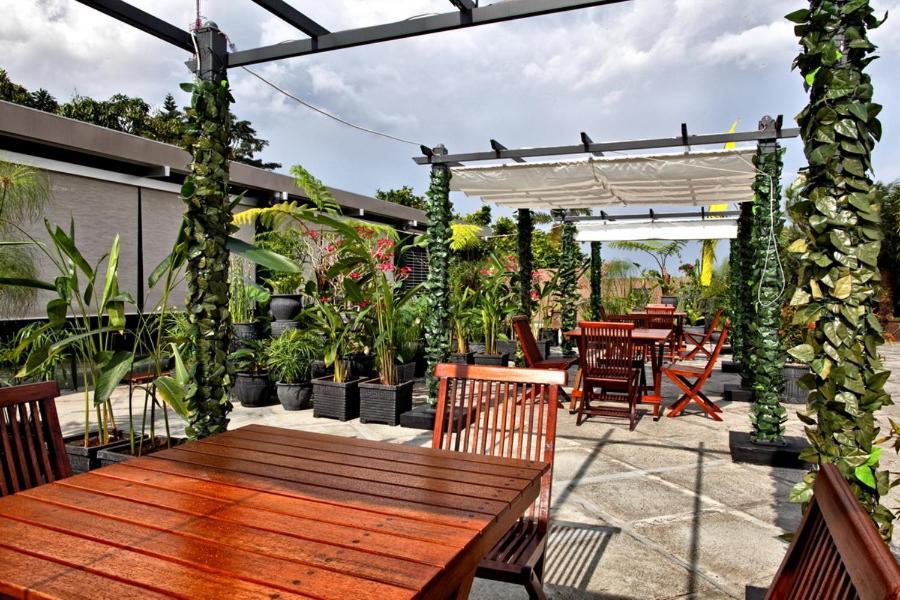 The Valley Resort Hotel Cimenyan ภายนอก รูปภาพ